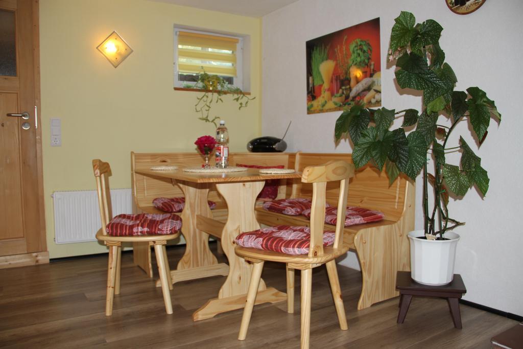 Apartment Am Bieleboh Beiersdorf Exterior photo